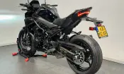 Kawasaki Z900 Performance 2026