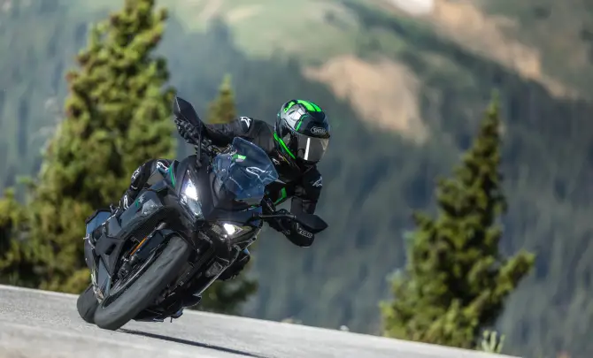 Ninja 1100SX