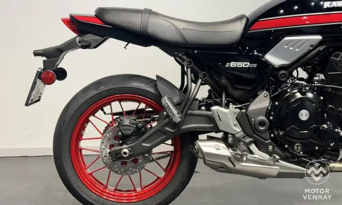 Kawasaki Z650 RS 2026