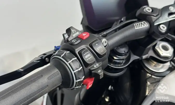 BMW M 1000 R 2026