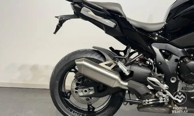 BMW S 1000 XR model E/P 2026