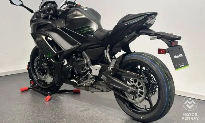Kawasaki Ninja 650 2026