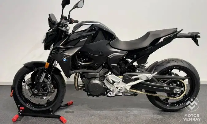 BMW F 900 R 2026
