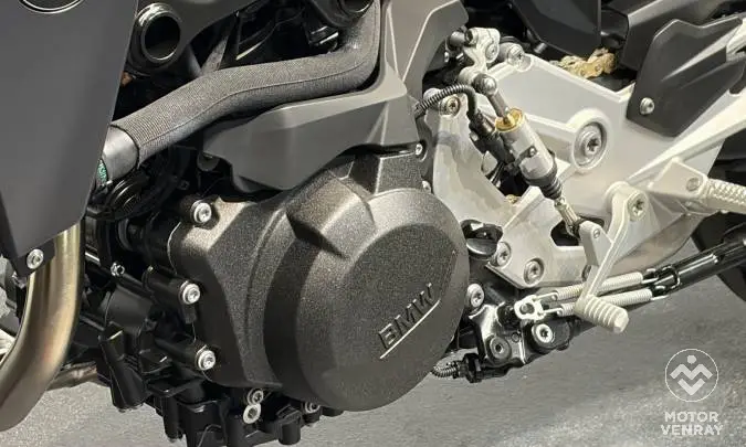 BMW F 900 R 2026