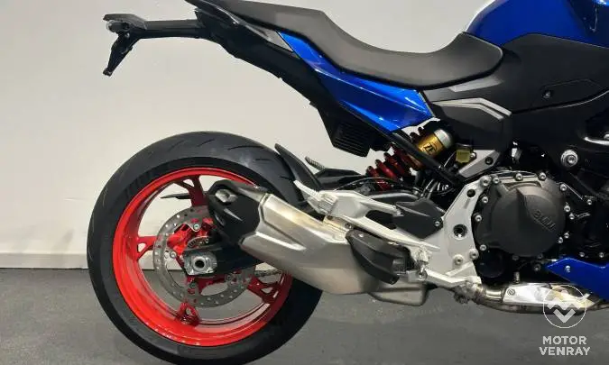 BMW F 900 R 2026