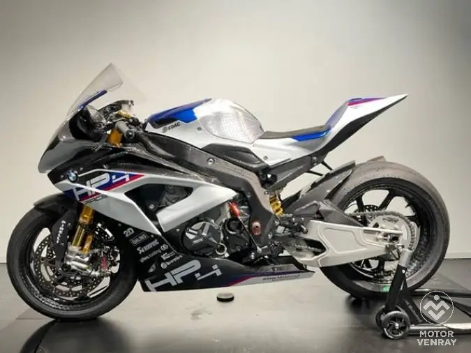 BMW HP4 Race 2017