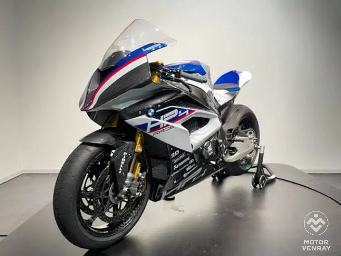 BMW HP4 Race 2017