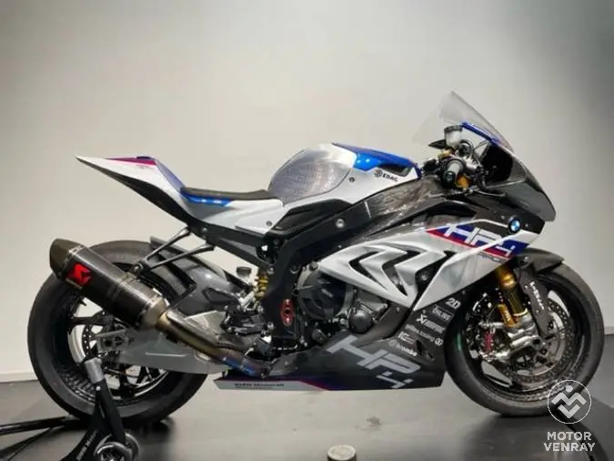BMW HP4 Race 2017