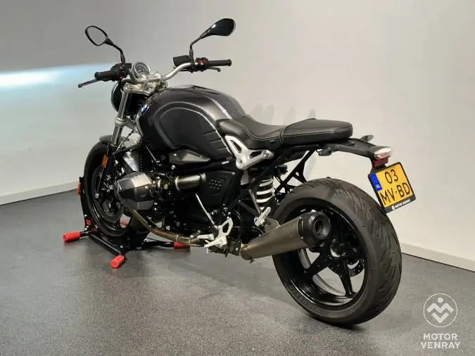 BMW R nine T Pure 2024