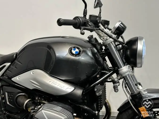 BMW R nine T Pure 2024