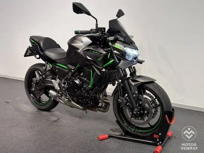 Kawasaki Z650 2023
