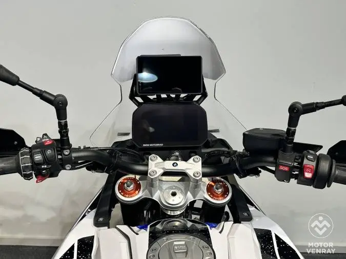 BMW F 900 GS 2024