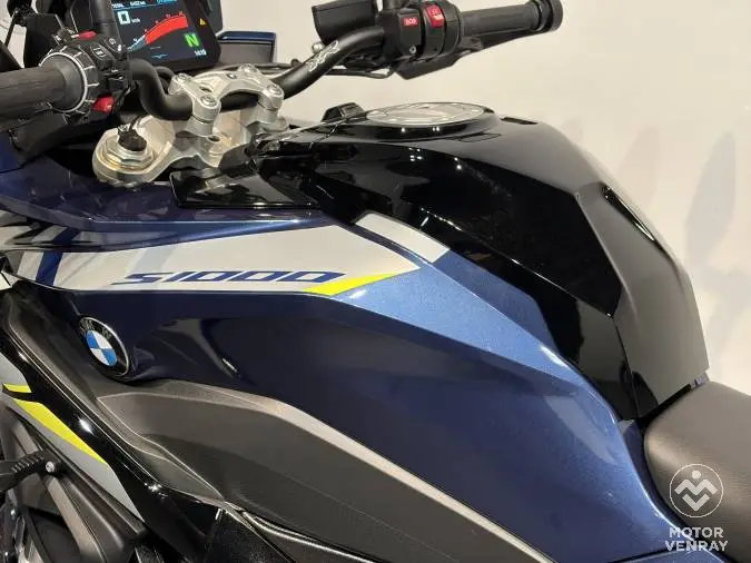 BMW S 1000 XR model E/P 2025