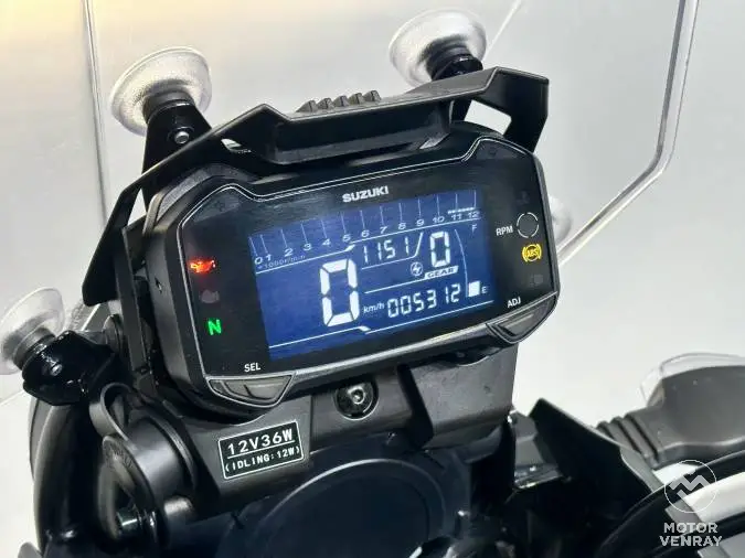 Suzuki DL250A 2021