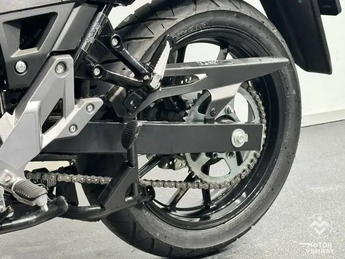 Suzuki DL250A 2021