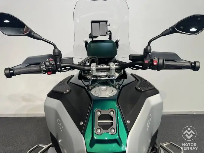 BMW R 1300 GSA 2025