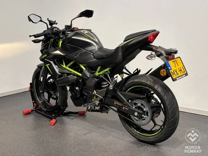 Kawasaki Z125 2025