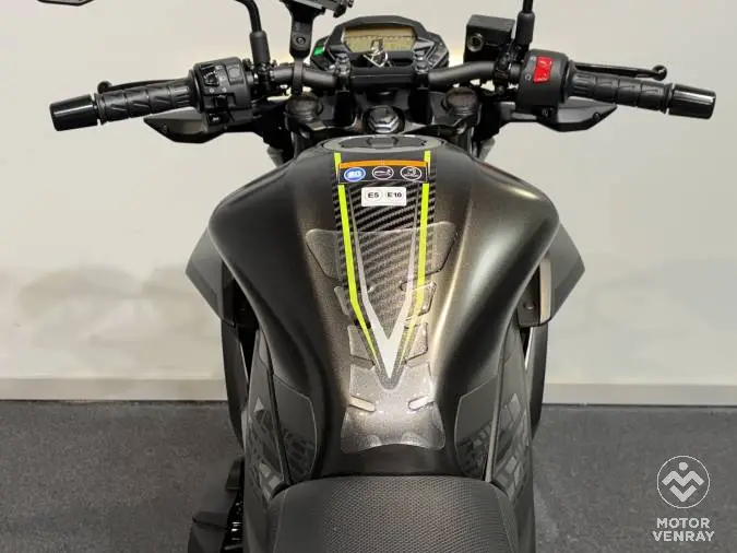 Kawasaki Z125 2025