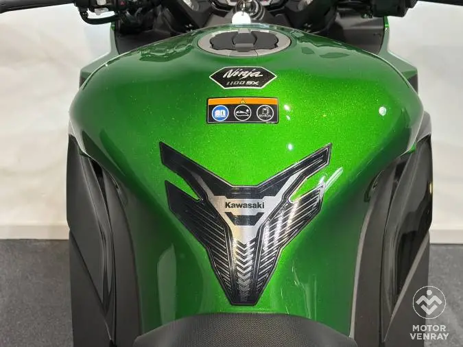Kawasaki Ninja 1100 SX SE 2025