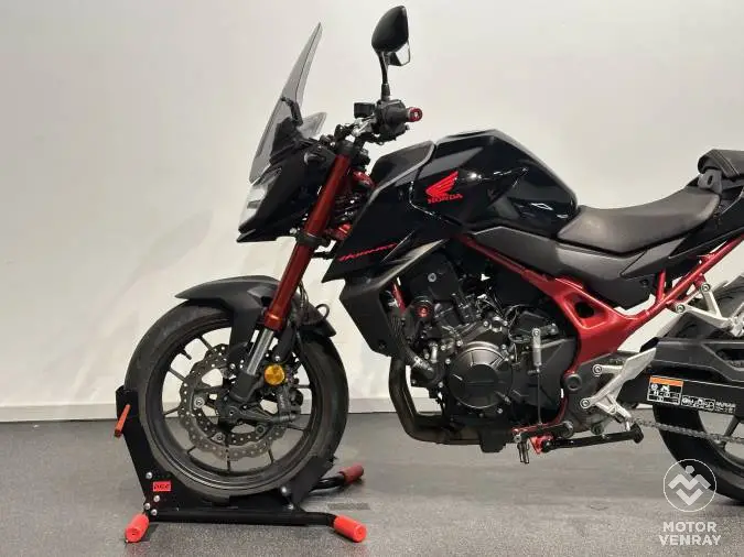 Honda CB750 Hornet 2023