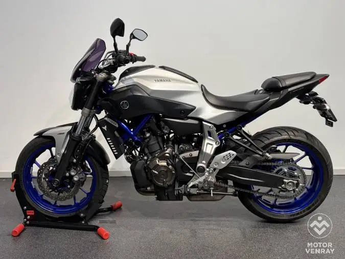 Yamaha MT-07 2015