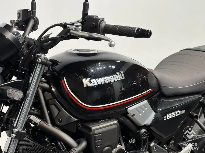Kawasaki Z650 RS 2023