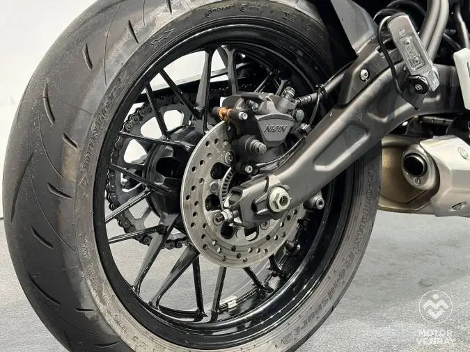 Kawasaki Z650 RS 2023