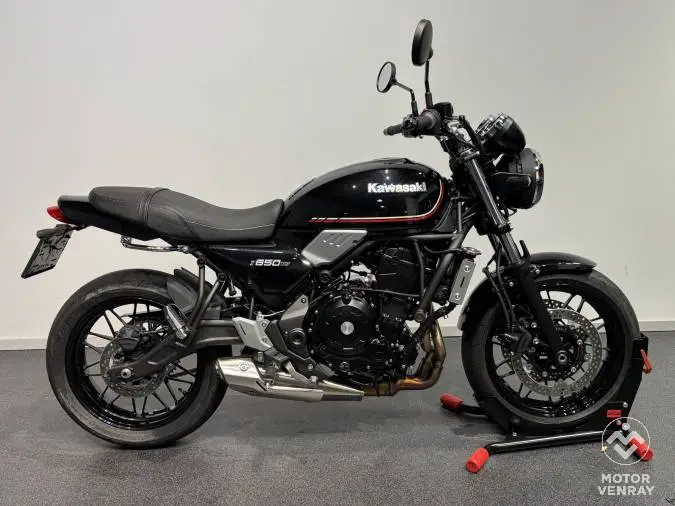 Kawasaki Z650 RS 2023