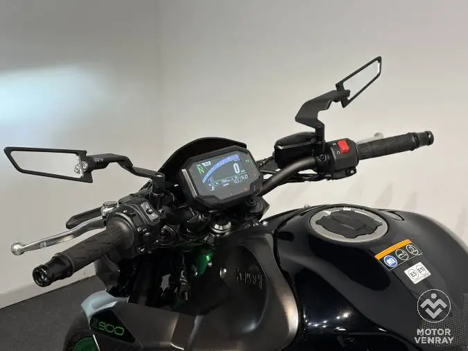 Kawasaki Z900 2024