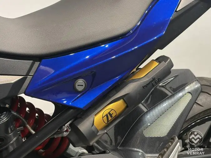 BMW F 900 R 2021