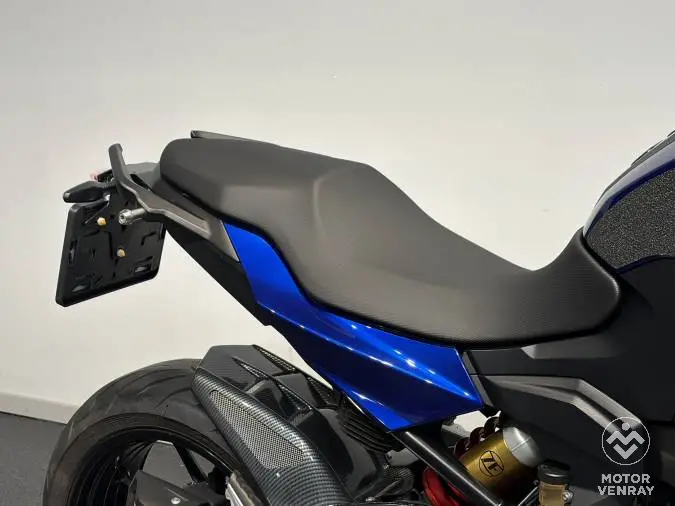 BMW F 900 R 2021