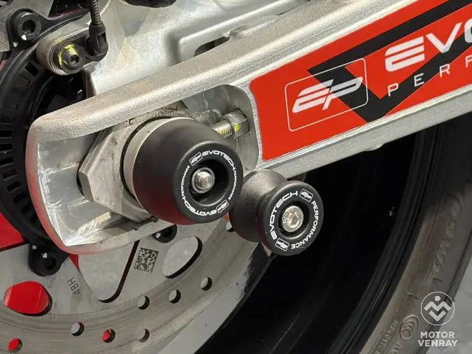 Ducati HYPERMOTARD 698 MONO 2025