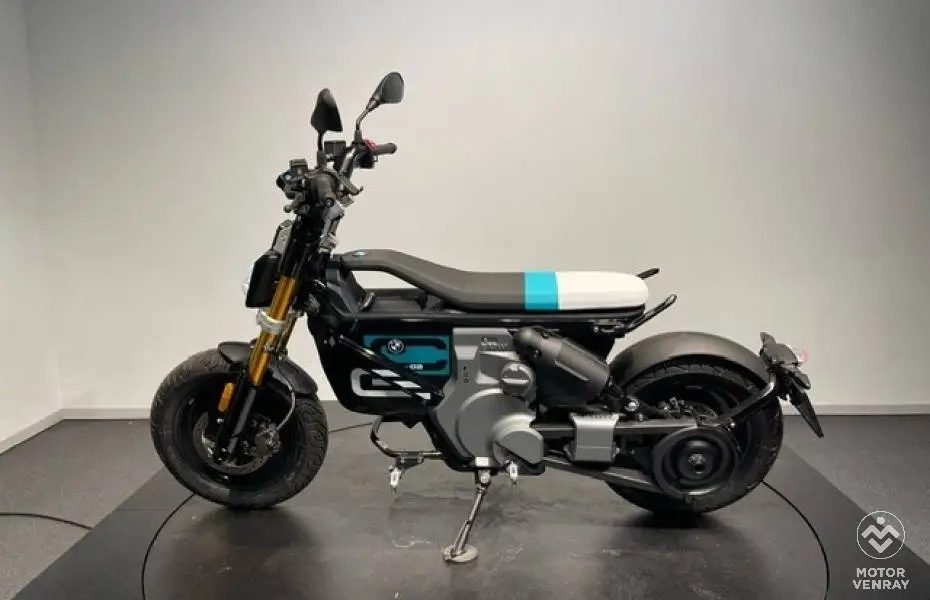 BMW CE 02 AM 2024