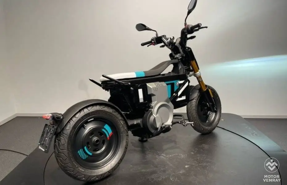 BMW CE 02 AM 2024
