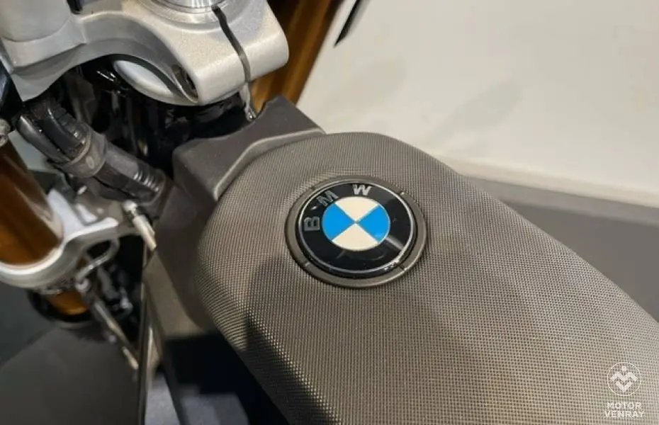 BMW CE 02 AM 2024