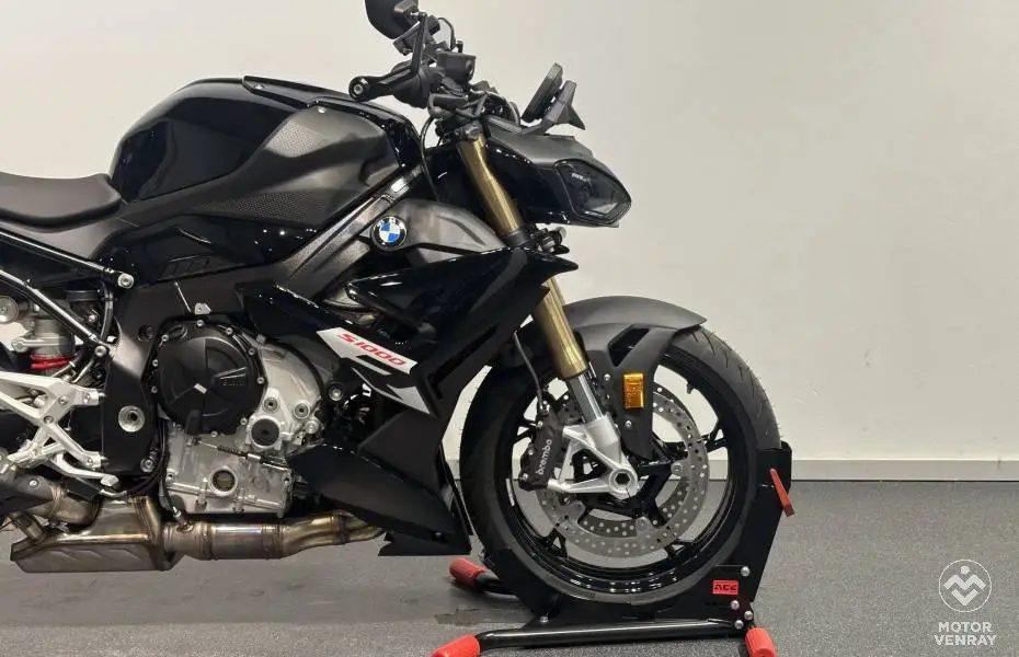 BMW S 1000 R model E/P 2026