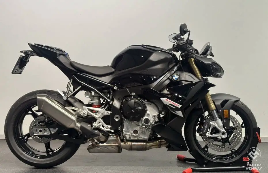 BMW S 1000 R model E/P 2026