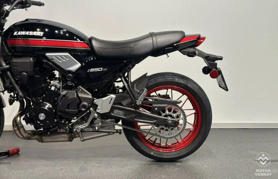 Kawasaki Z650 RS 2026