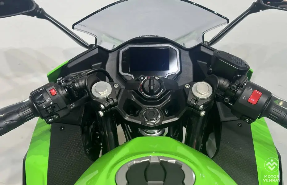 Kawasaki Ninja 500 SE 2026