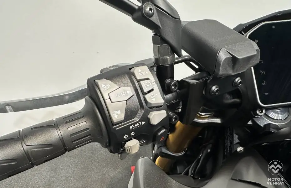 Kawasaki Z1100 SE 2026