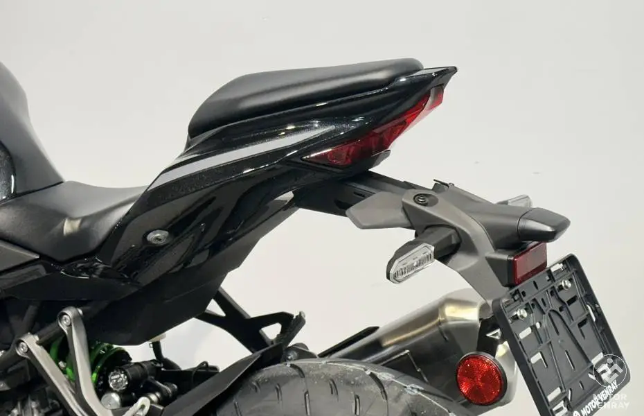 Kawasaki ZX-4RR 2026