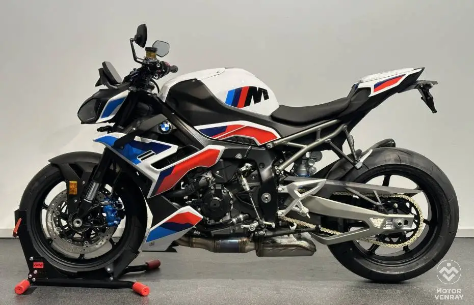 BMW M 1000 R 2026