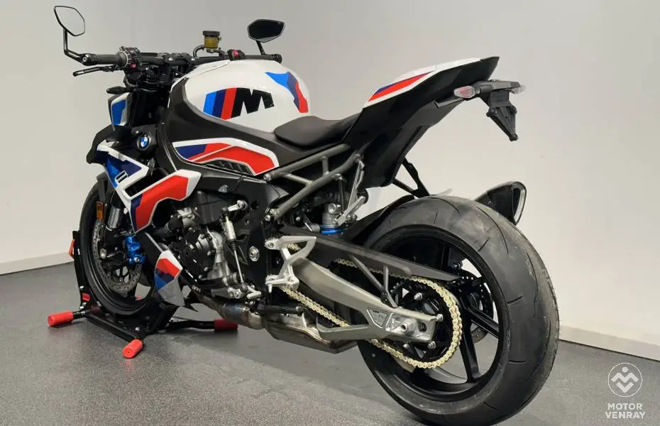 BMW M 1000 R 2026
