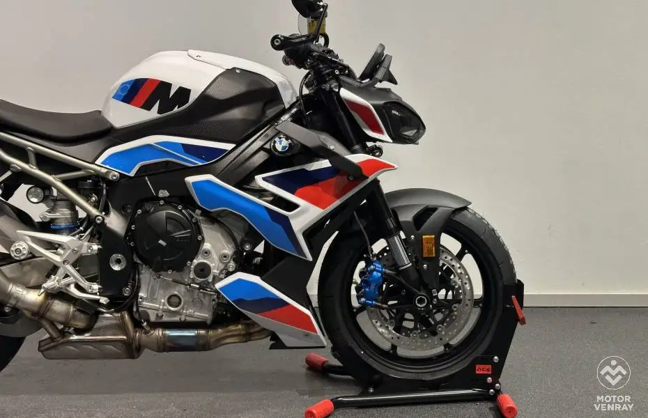 BMW M 1000 R 2026