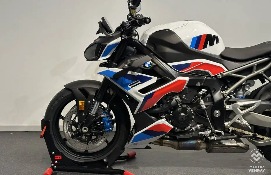 BMW M 1000 R 2026