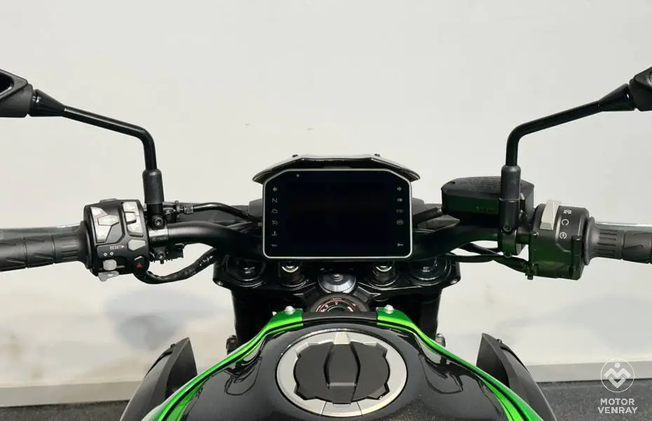 Kawasaki Z900 2026