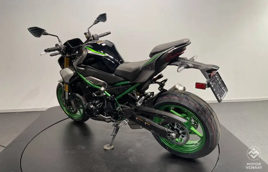 Kawasaki Z900 SE 2026