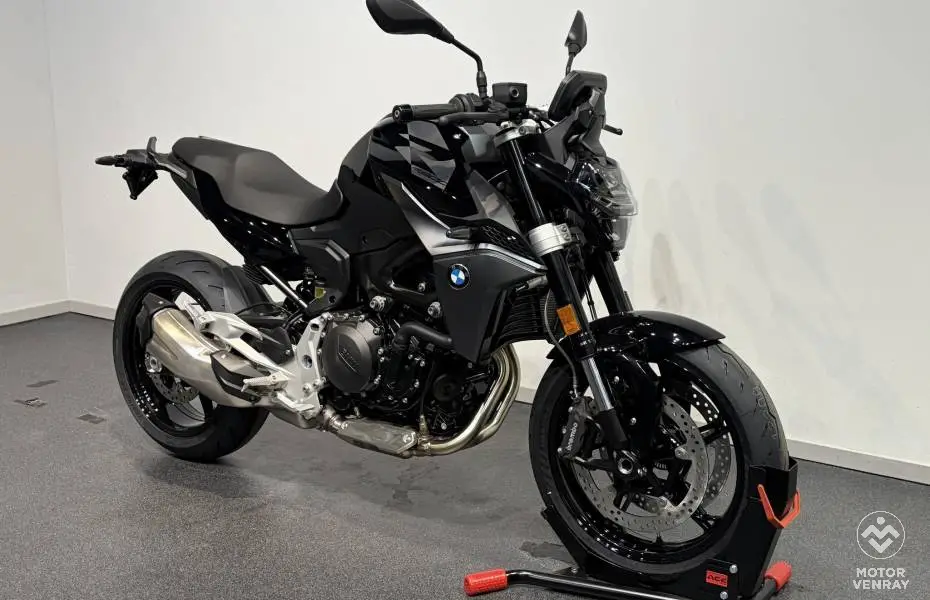 BMW F 900 R 2026