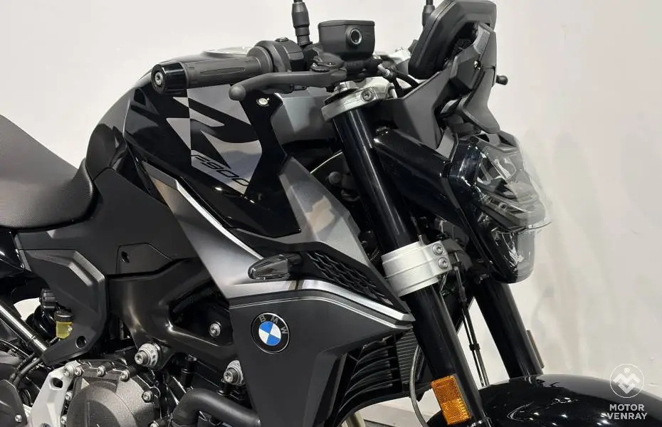 BMW F 900 R 2026