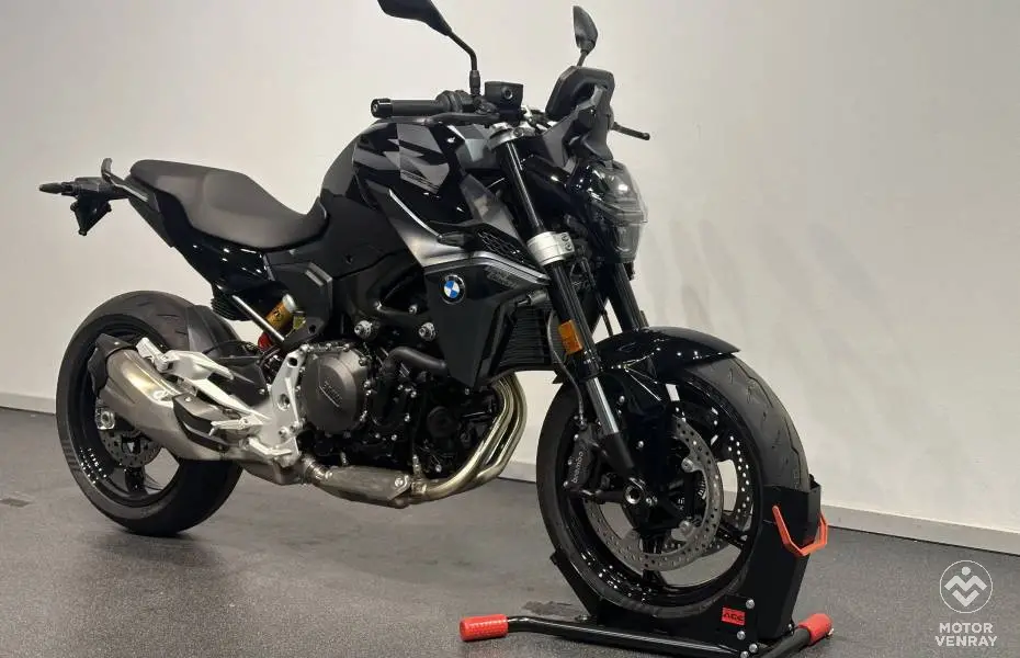 BMW F 900 R 2026